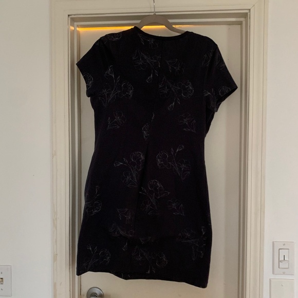 Old Navy Floral Short Sleeve Dress - Picture 3 of 3